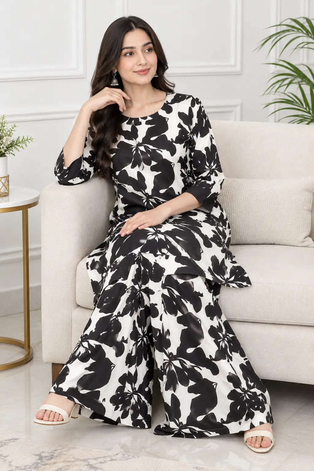2Pcs Women's Stitched Grip Silk Printed Co Ord Set (Aniqa)