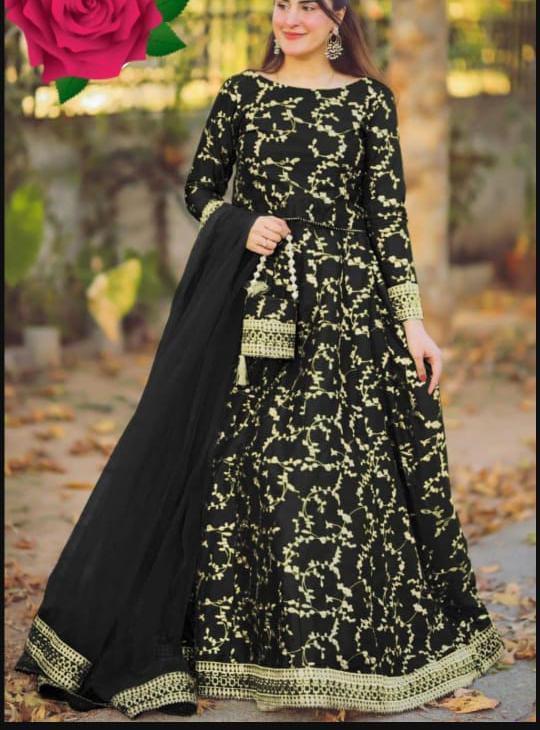Black Lehenga Choli Set Shamoz Silk 4-Piece Embroidered