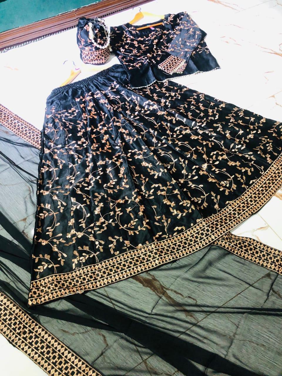 Black Lehenga Choli Set Shamoz Silk 4-Piece Embroidered